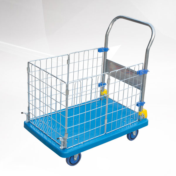 藍色圍欄平板車