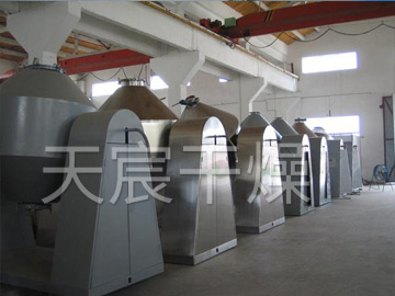 SZG係列雙錐回轉真（zhēn）空（kōng）幹燥機